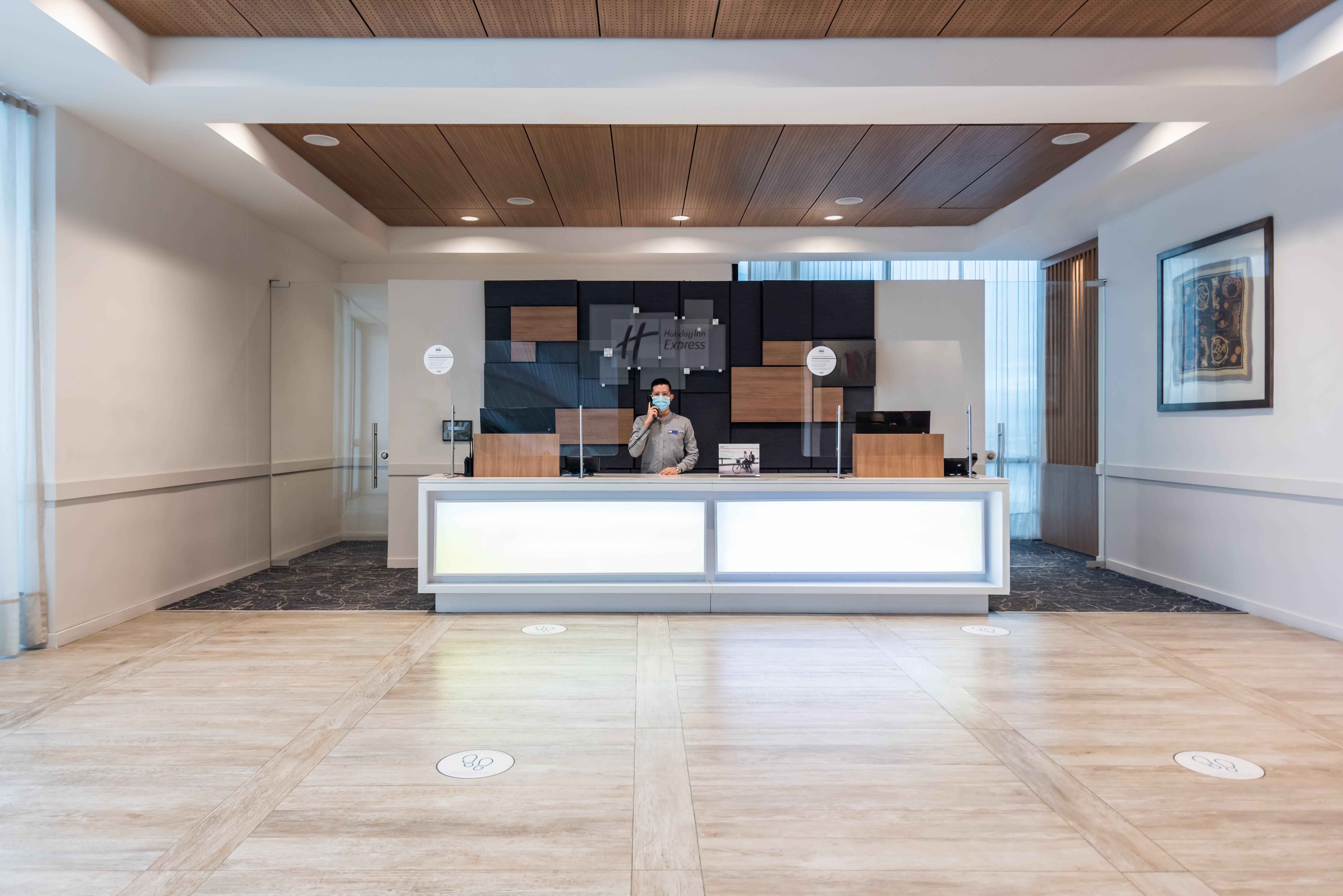 Holiday Inn Express Cartagena Manga By Ihg Exterior photo